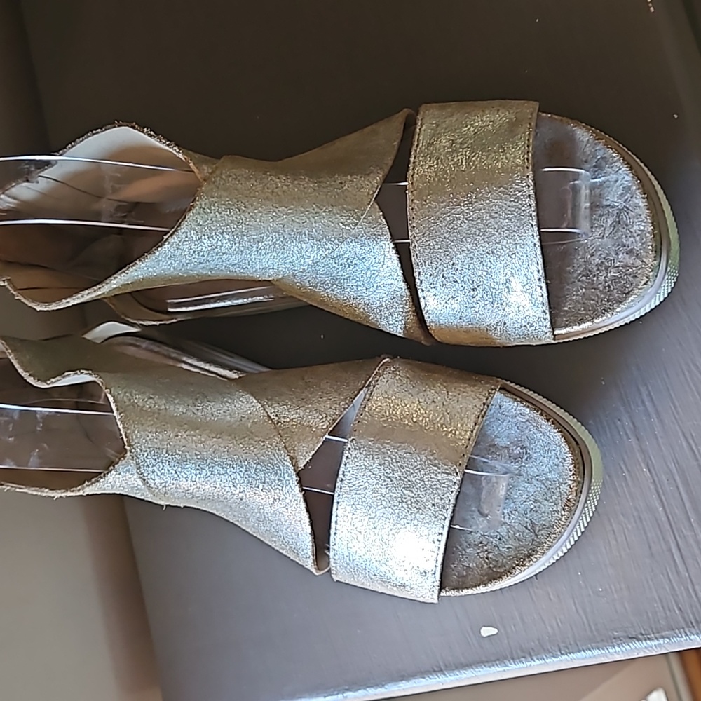 EILEEN FISHER METALLIC SUEDE LEATHER SANDALS sz 6.5